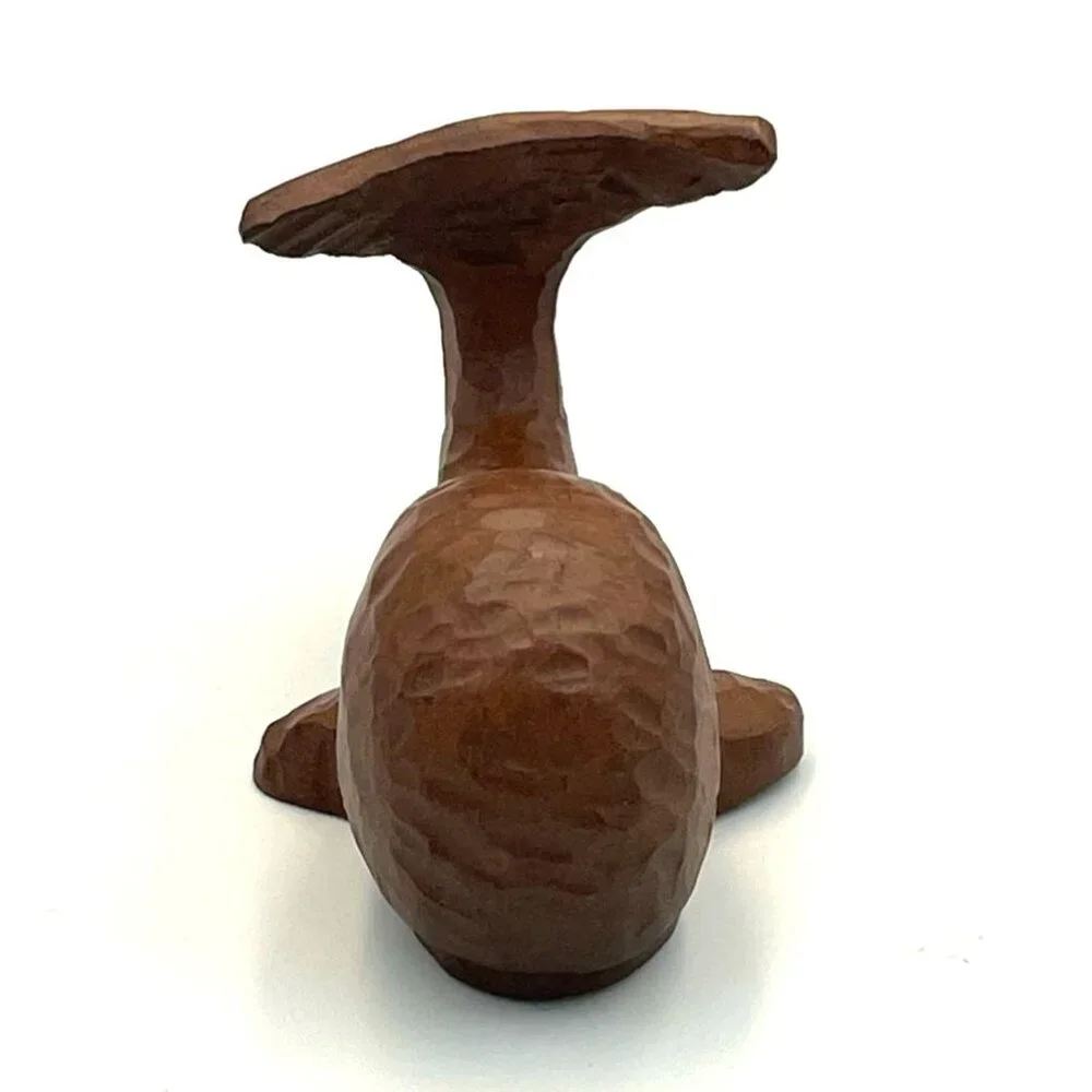 Vtg Red Mill Mfg Whale Figurine Made in USA‎ 3